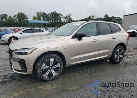2024 Volvo Xc60 Plus from USA, damaged, VIN YV4H60DL8R1913941